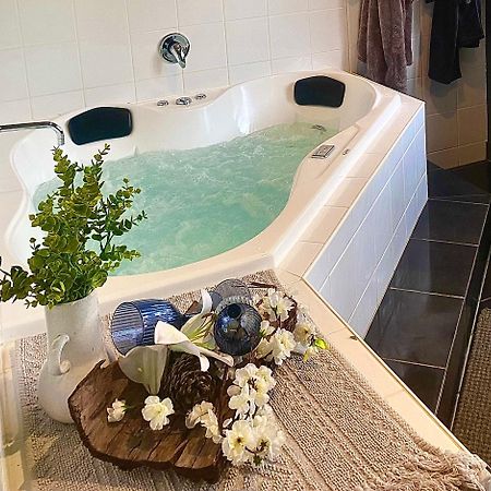 Couple'S Luxury Resort Spa Retreat คาวเวส ภายนอก รูปภาพ